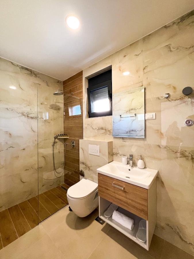 Square Residence Ulcinj Exterior photo