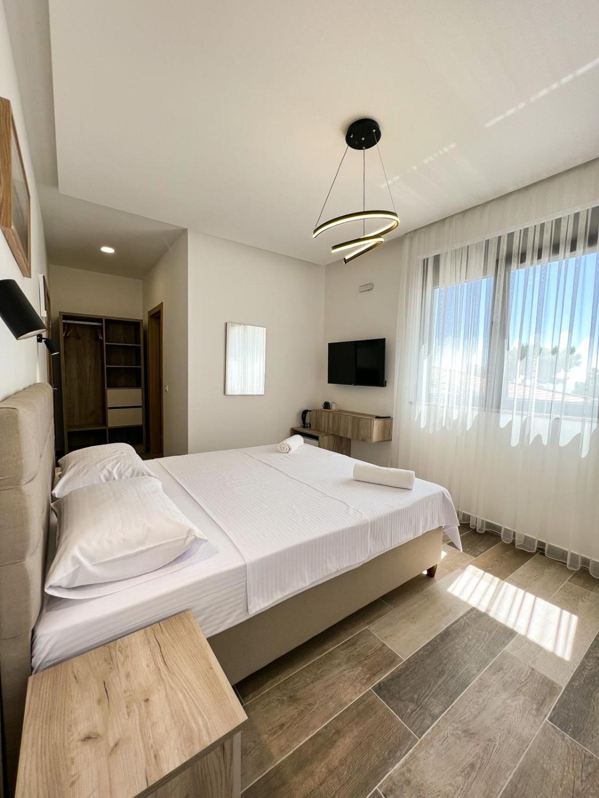 Square Residence Ulcinj Exterior photo