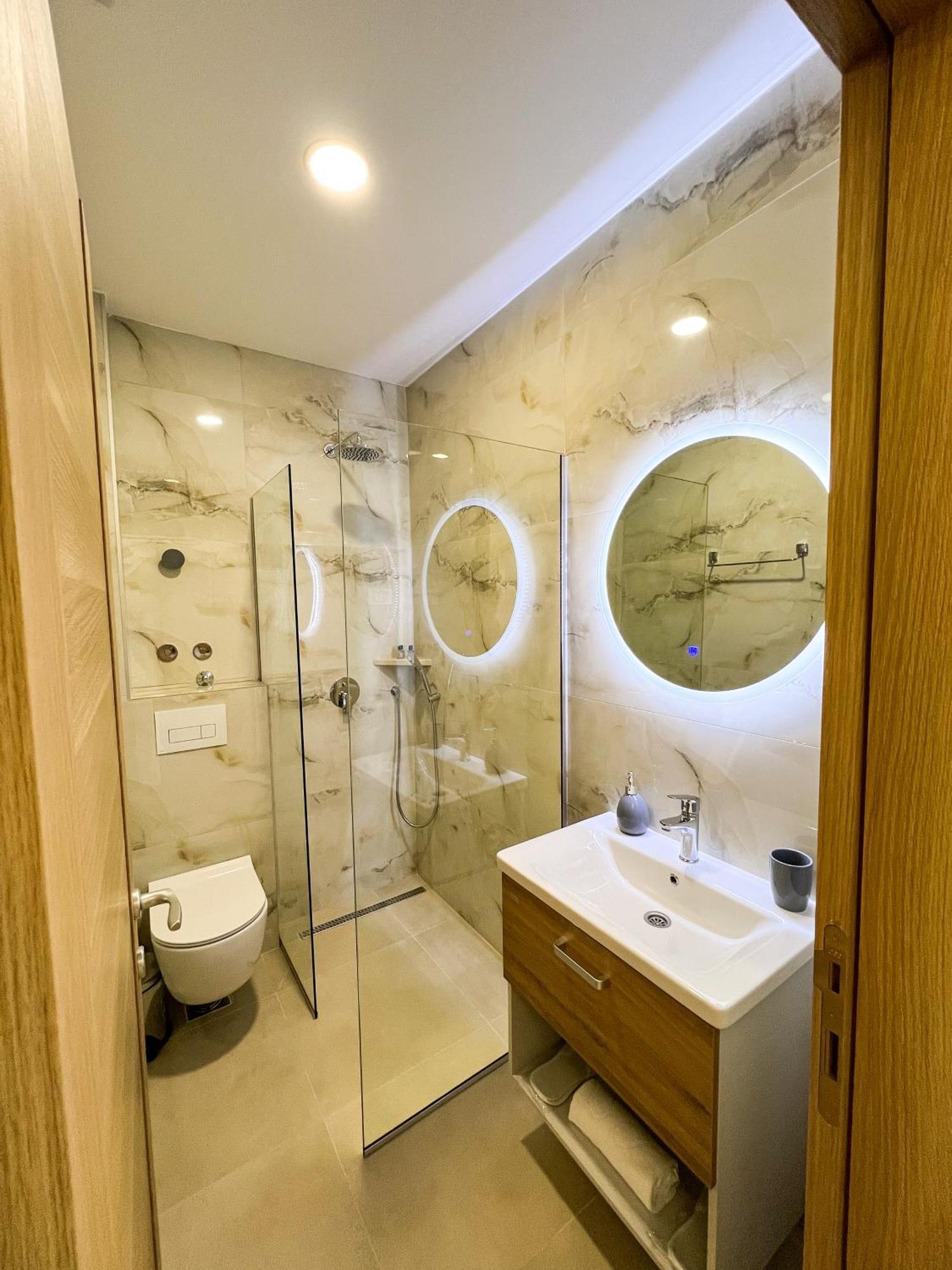 Square Residence Ulcinj Exterior photo